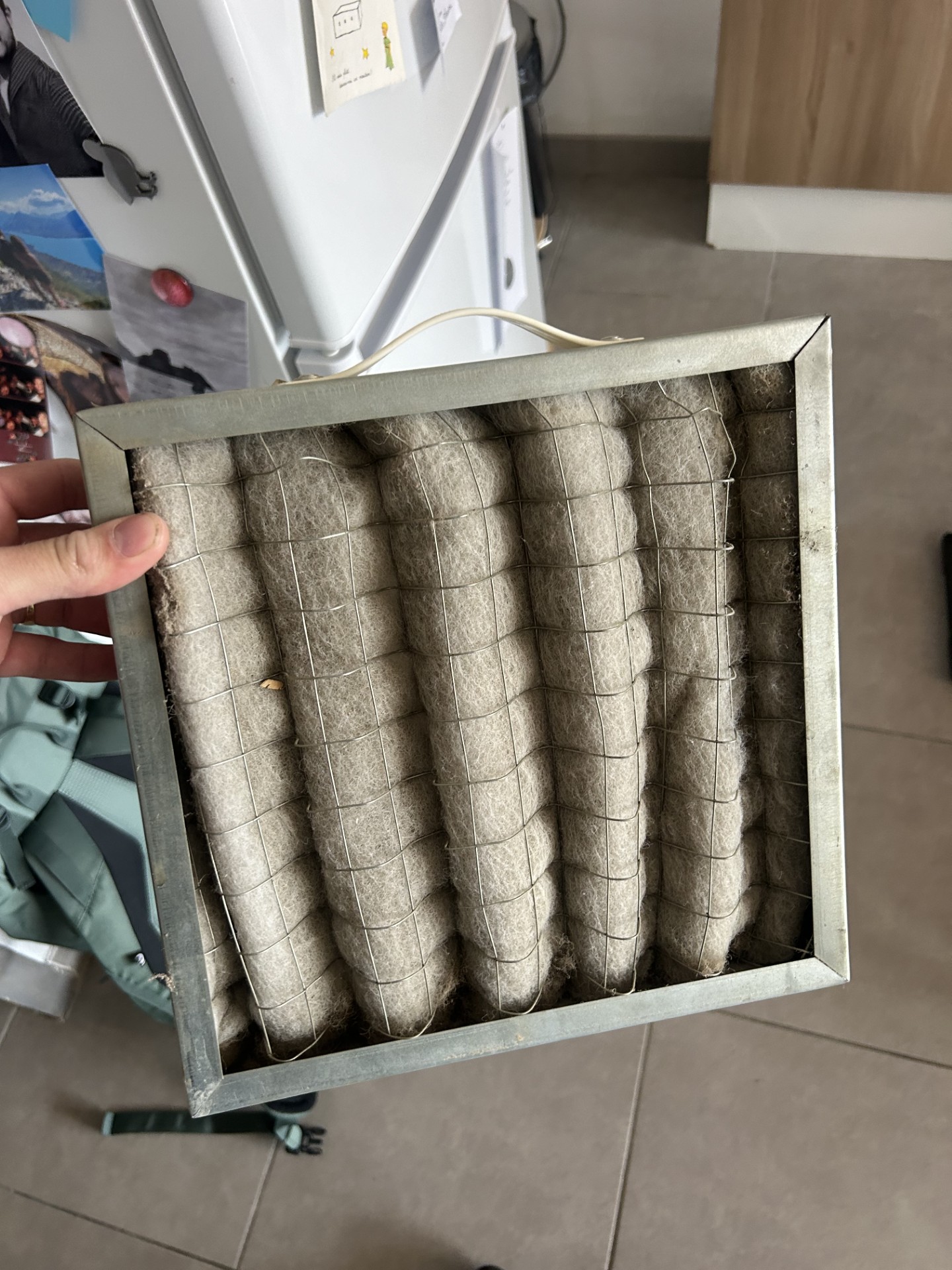 Filtre de gainable très encrasser par la poussière , manque d’entretien — Fabrègues